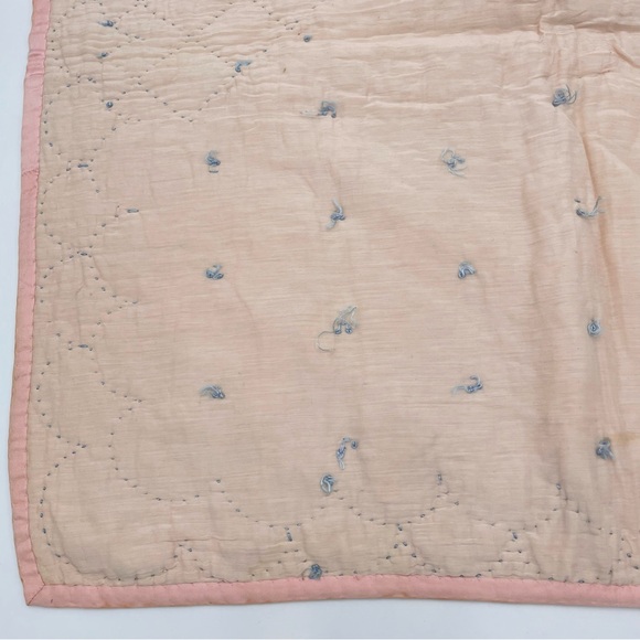Vintage Baby Quilt Blanket Wounded Bird Handmade Embroidered Peach Pink Bow Girl - Picture 14 of 15